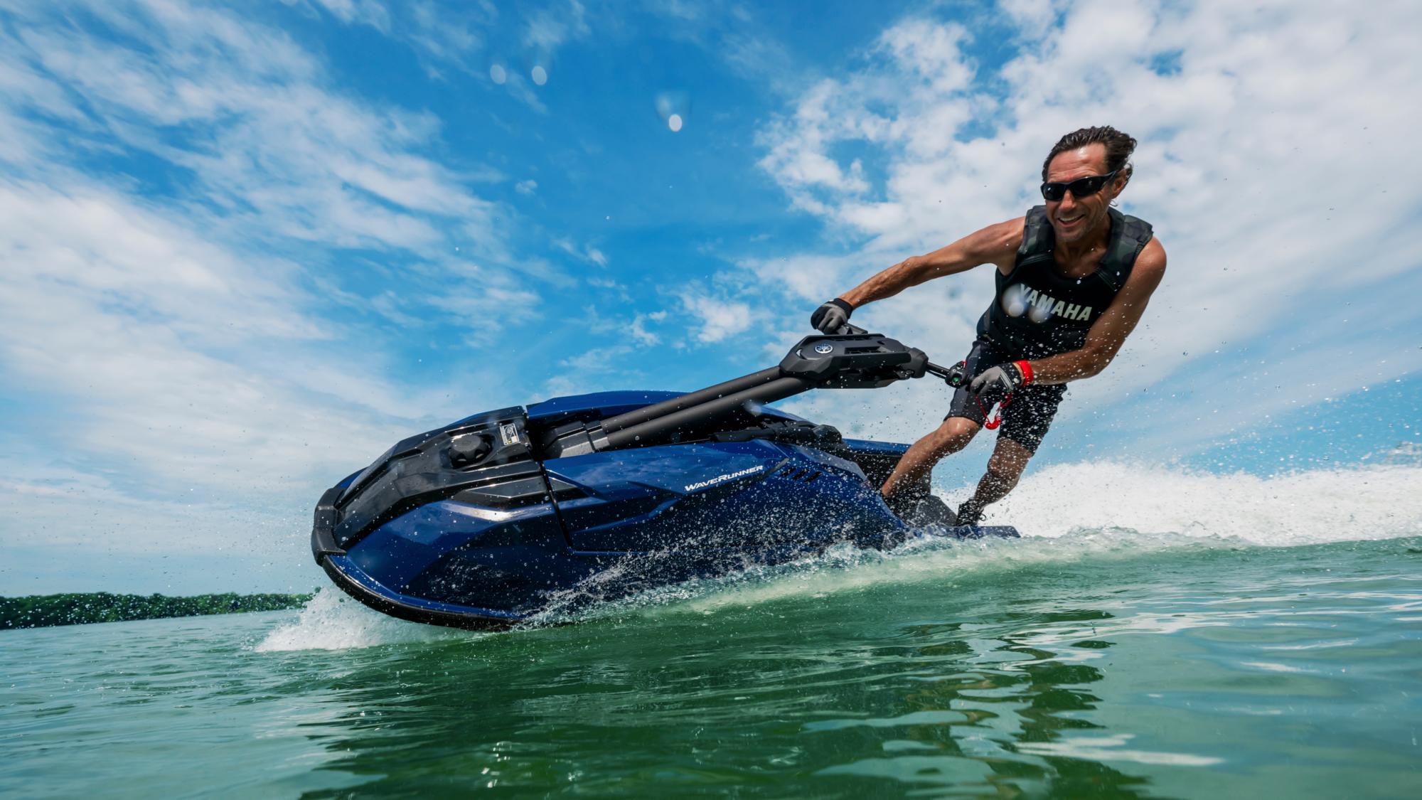 Yamaha - SuperJet sjb2027_SuperJet