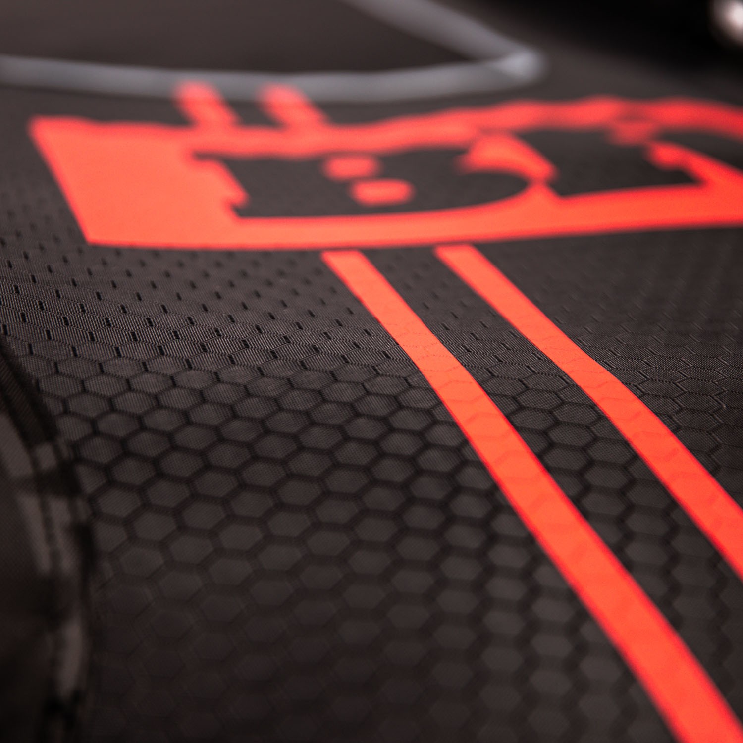 Jobe - Brabus x Jobe Shadow Scout Towabl 230223005db_Brabus x Jobe Shadow Scout T