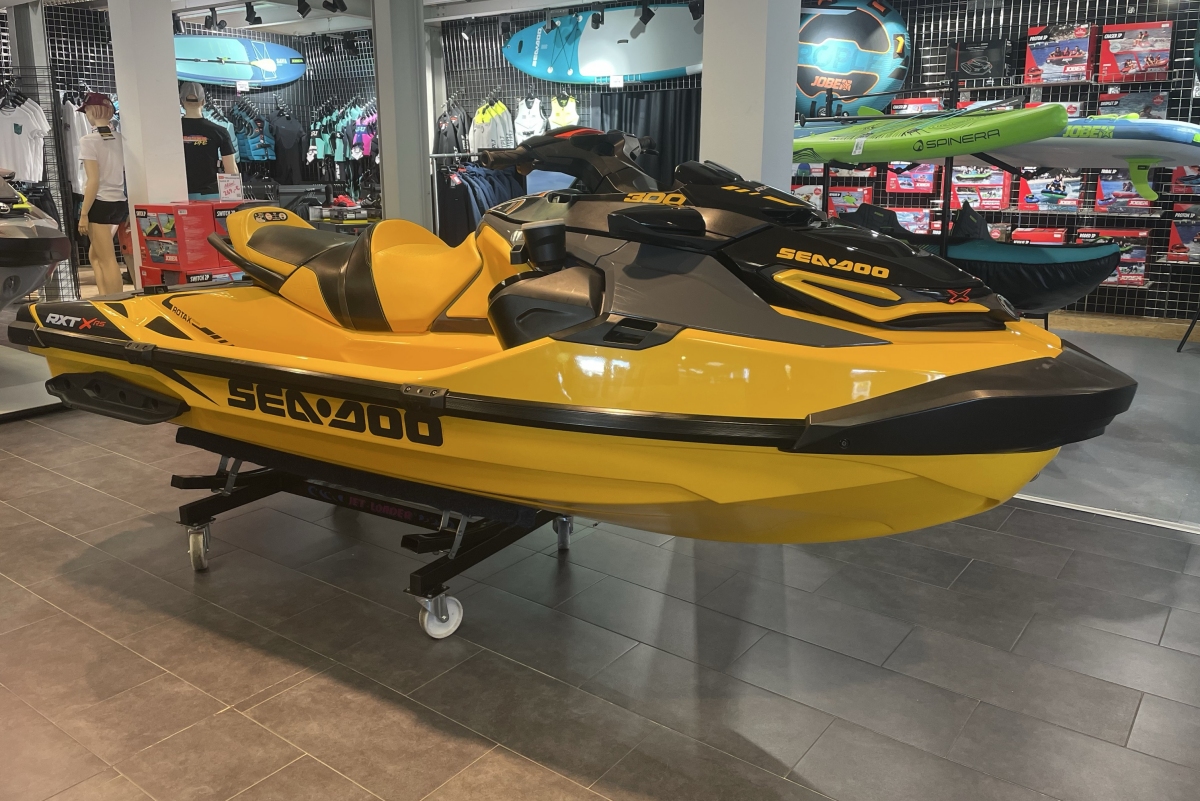 Sea-Doo - RXT-X 300 2022 rxt300rsy2022g_RXT-X 300 2022