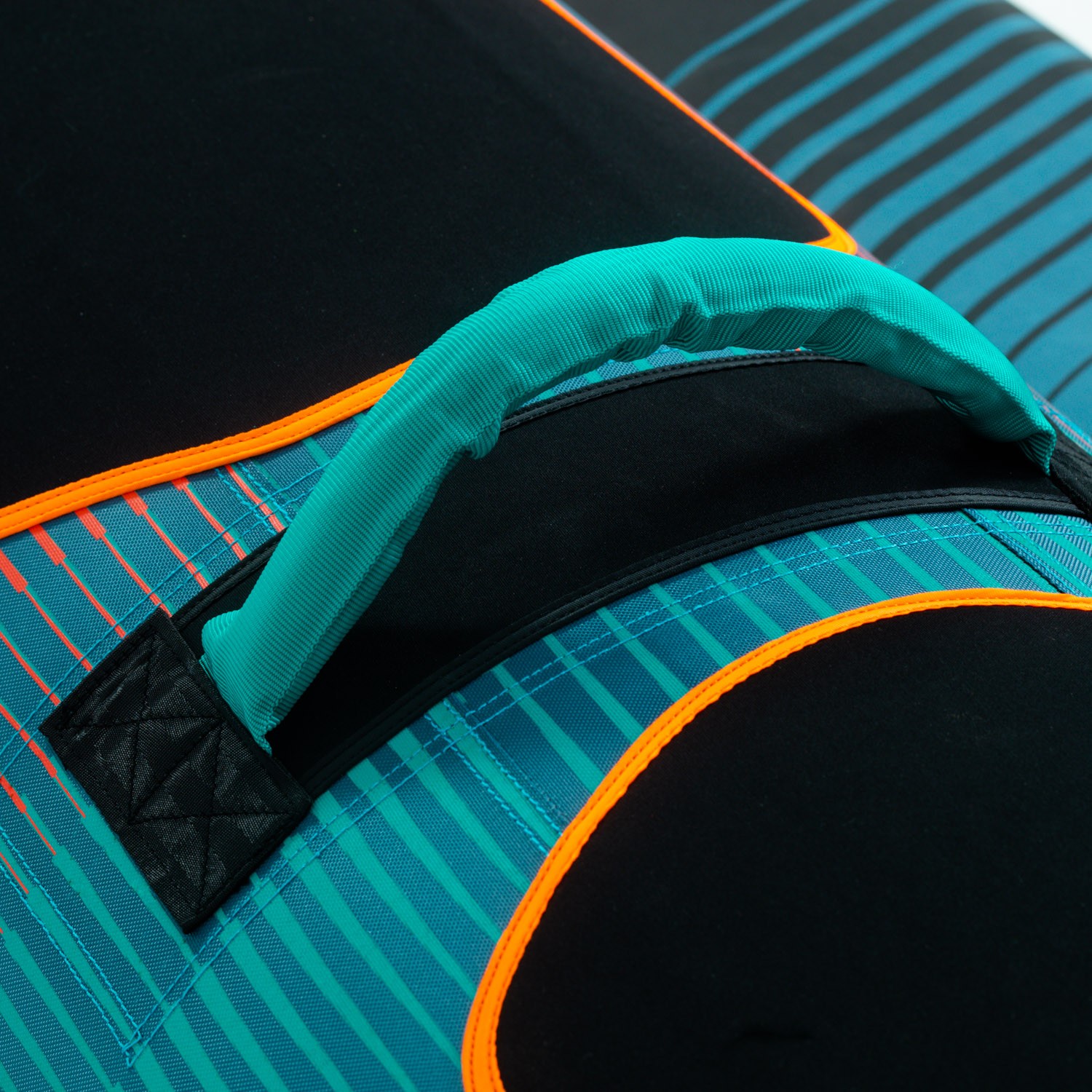 230224003db_Jobe Chaser Towable 2P