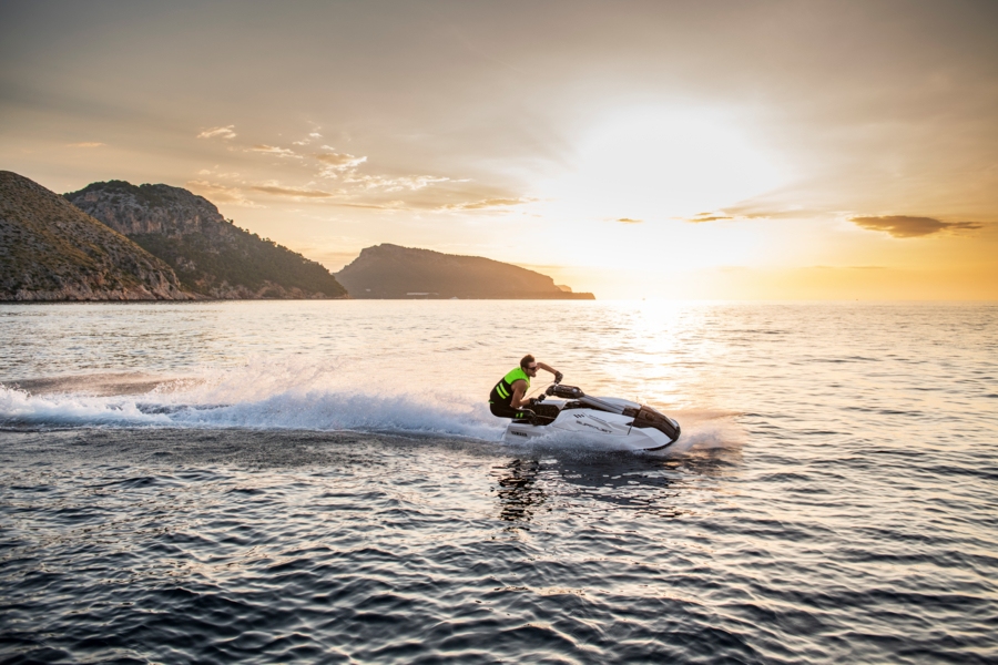 Yamaha - SuperJet 2023 F4P300050A_SuperJet 2023