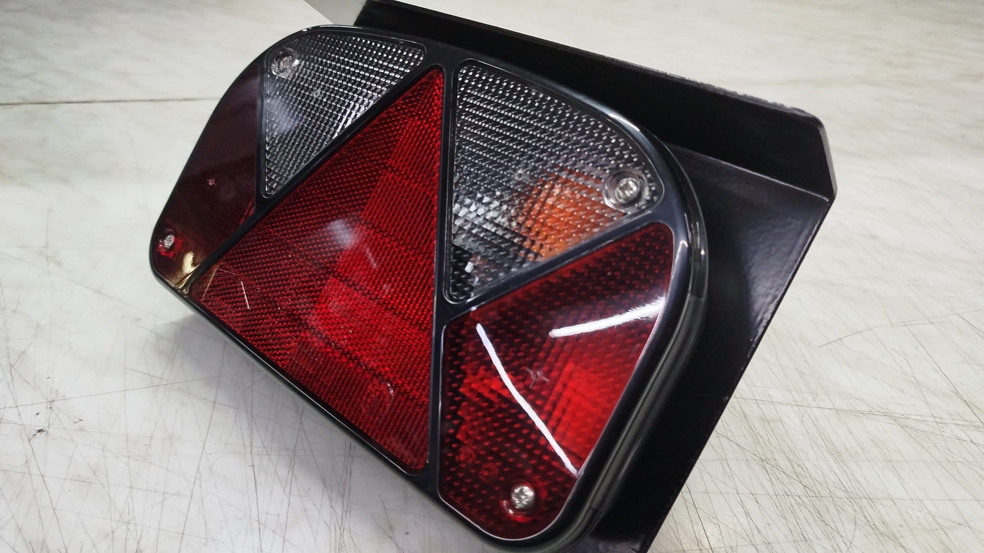 7005sjl_Leuchte komplet rechts Mono