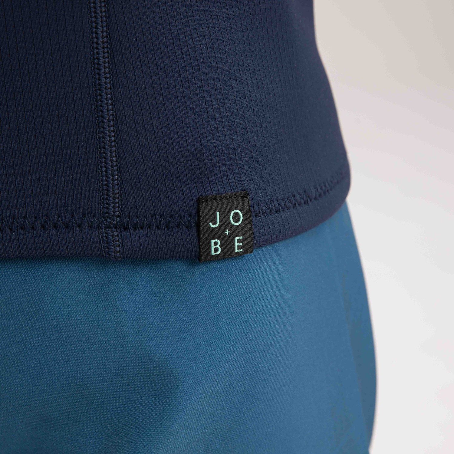 300026002db_Neoprene Longsleeve
