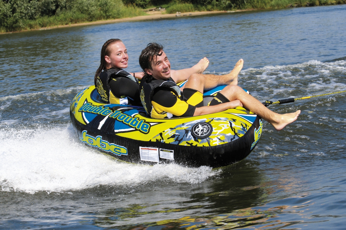 DoubleTroubleAction_II590332d38f205