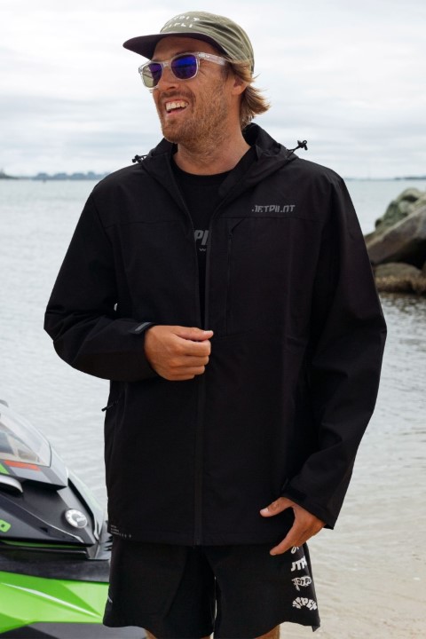 260410-jp_VENTURE SPRAY JACKET