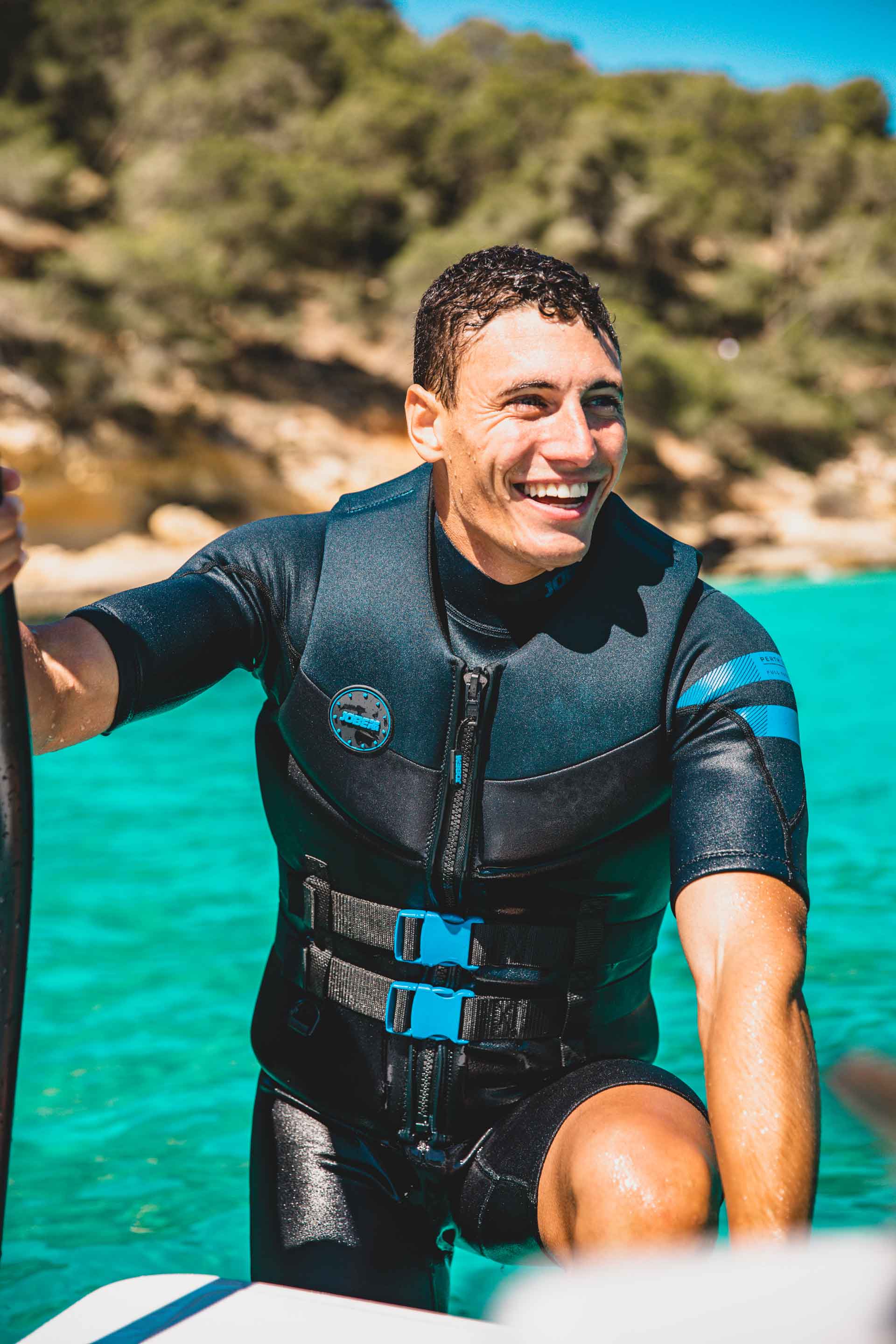 303621001db_Perth 3-2