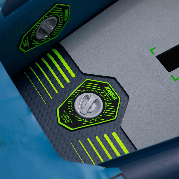 600024003db_Tasman Inflatable Kayak Pack