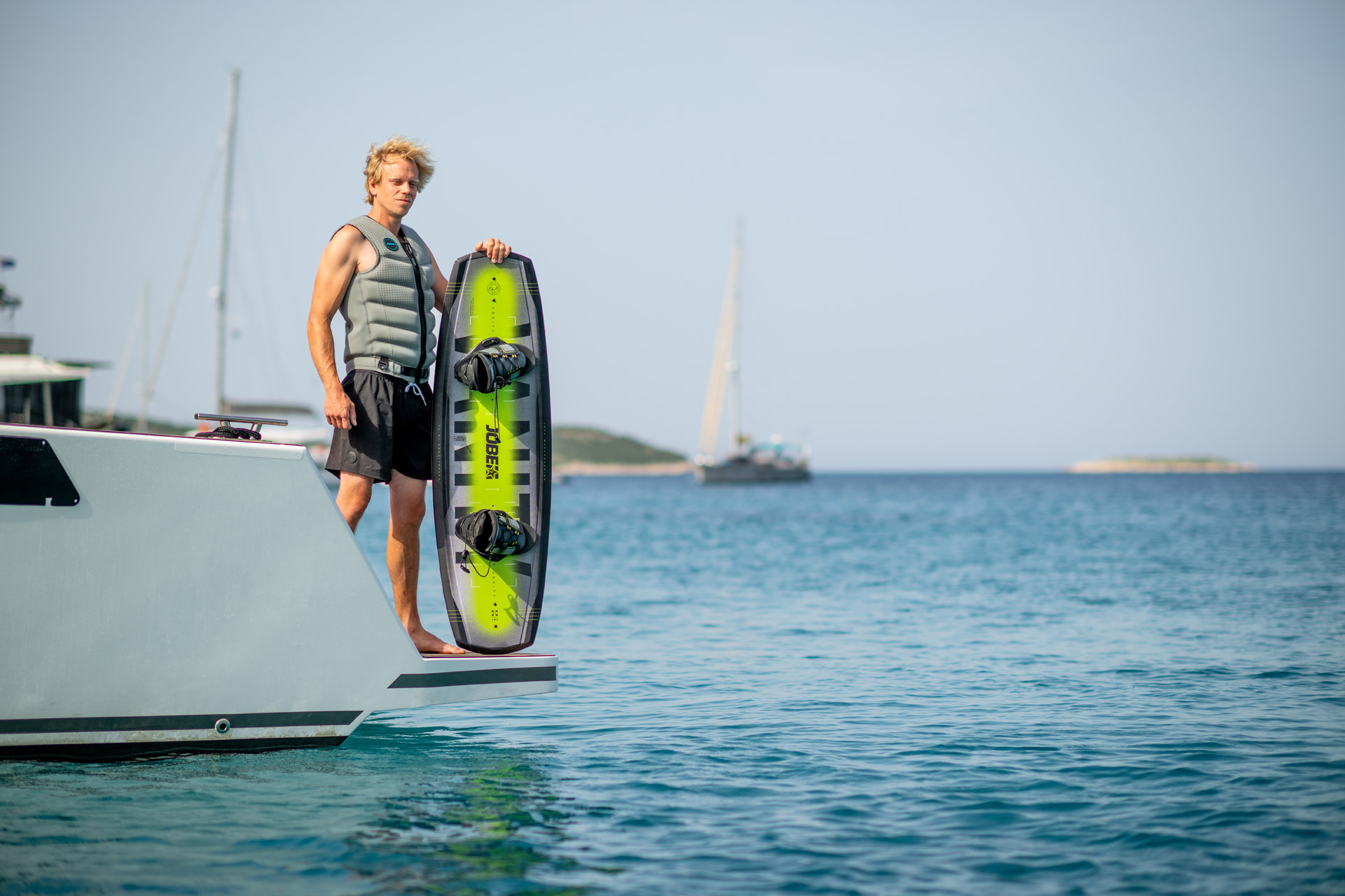 272524002db_Jobe Vanity Wakeboard