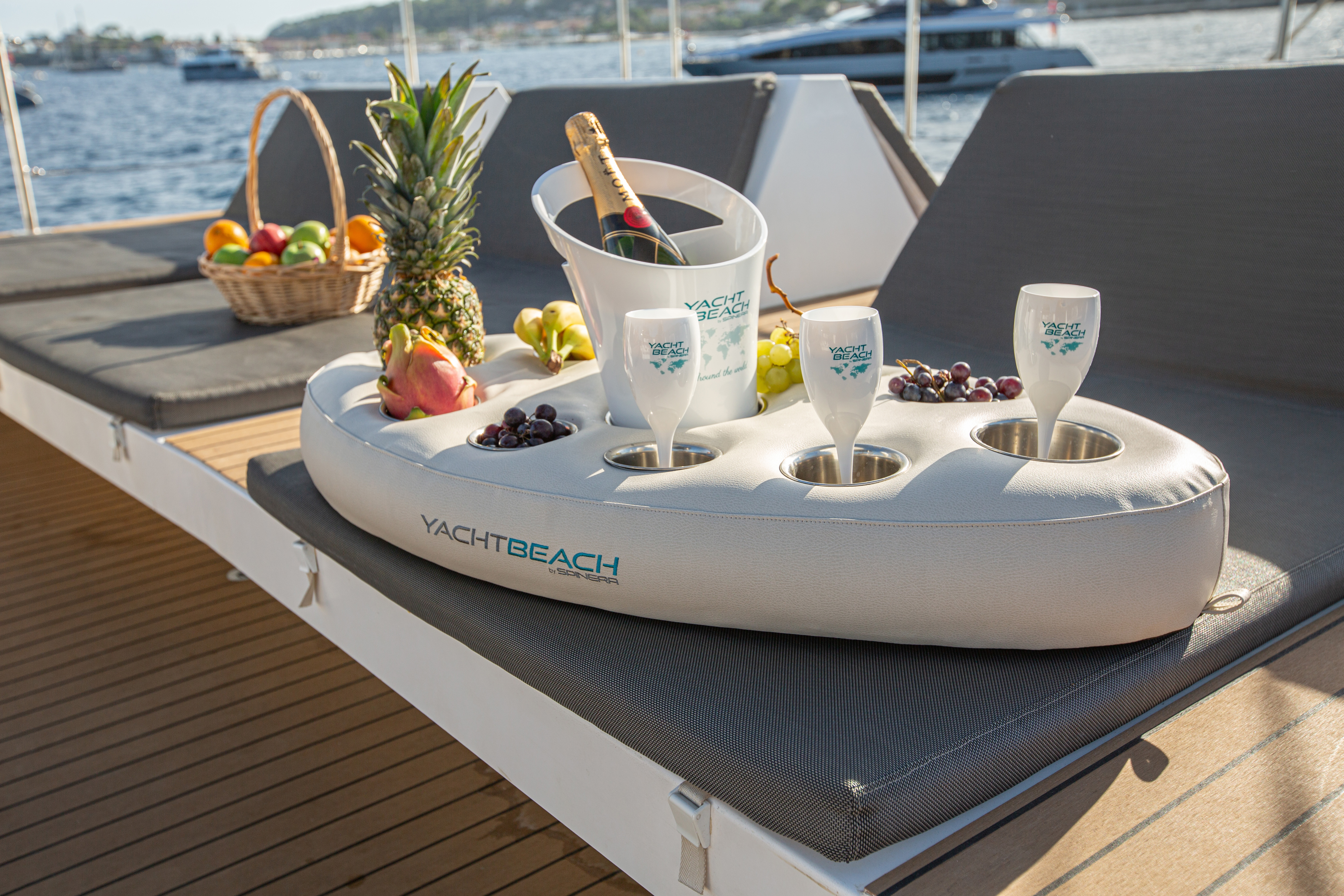 YachtBeach - Schwimmender Getränkehalter 23227yb_Schwimmender Getränkehalter 11 B