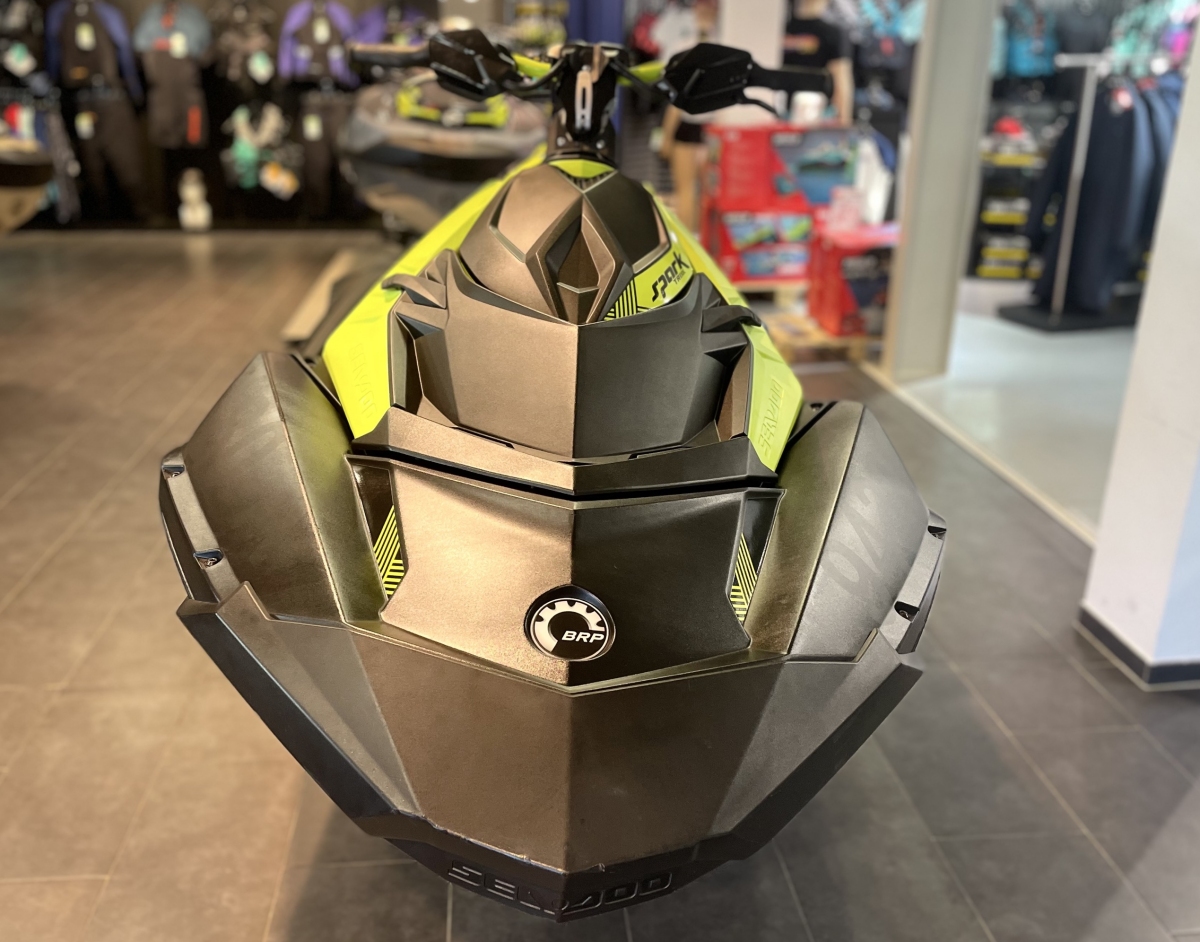 Sea-Doo - Spark Trixx 3up 2023 sp390tg2023g_Spark Trixx 3up 2023
