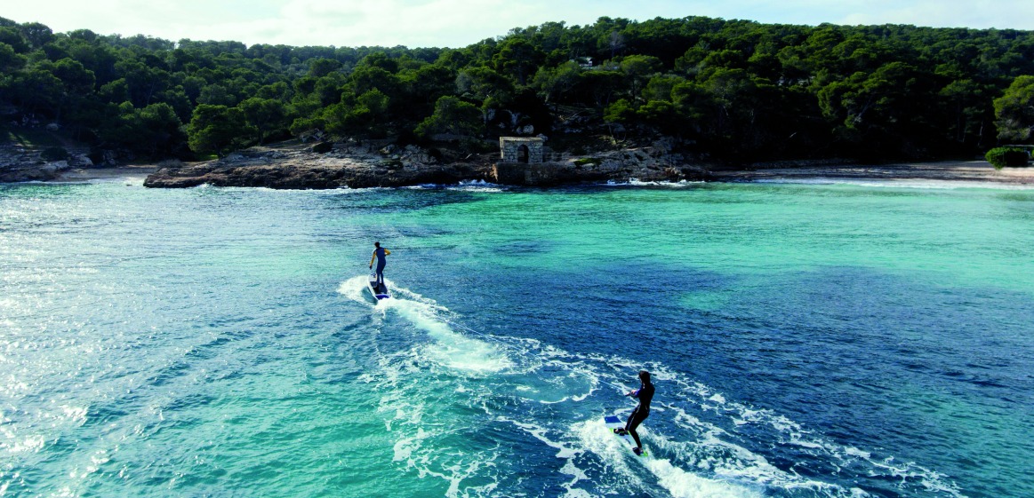 curf_ejetboard_action2