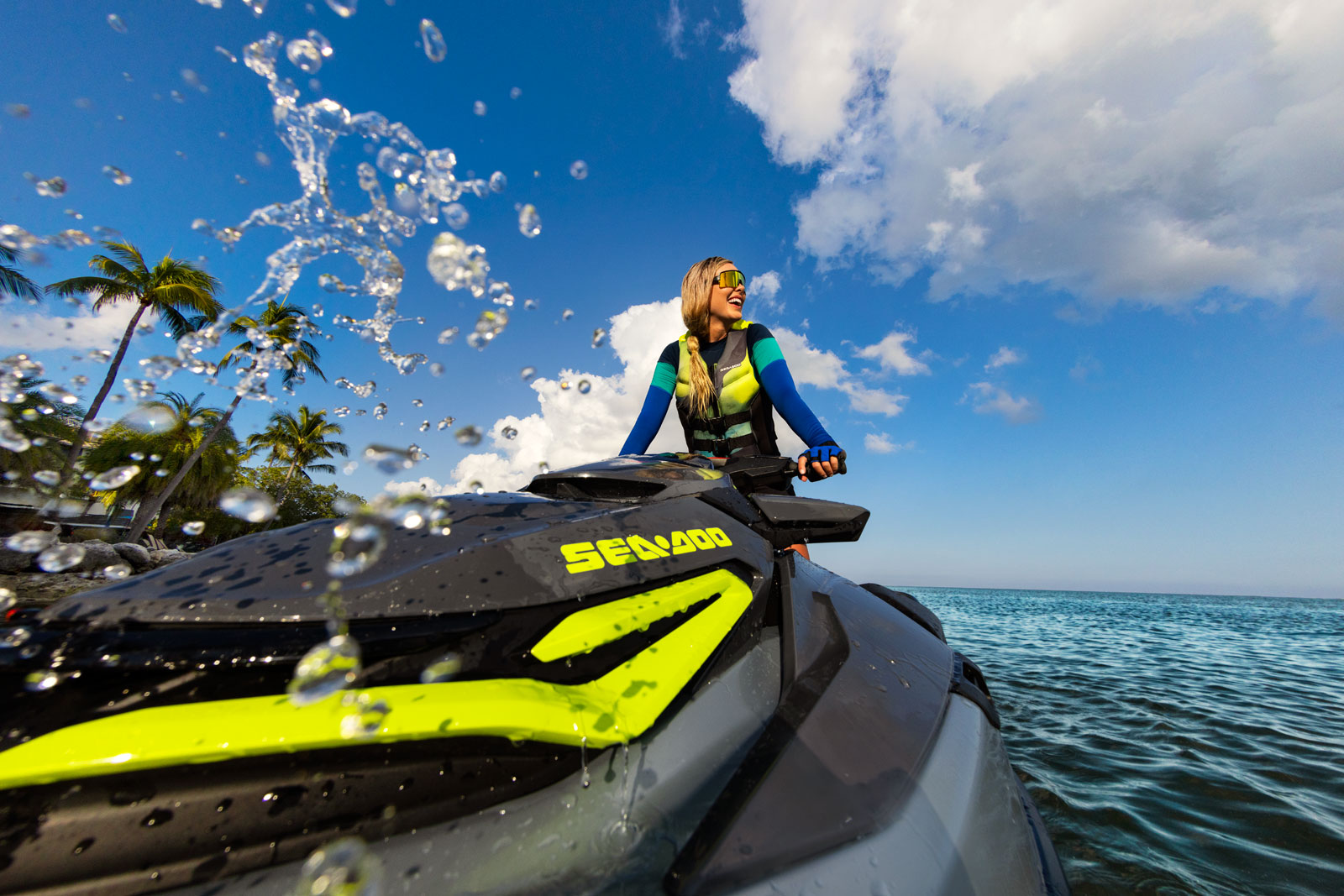 Sea-Doo - RXT-X 325 Tech Package rxt325xr2025_RXT-X 325 Tech Package