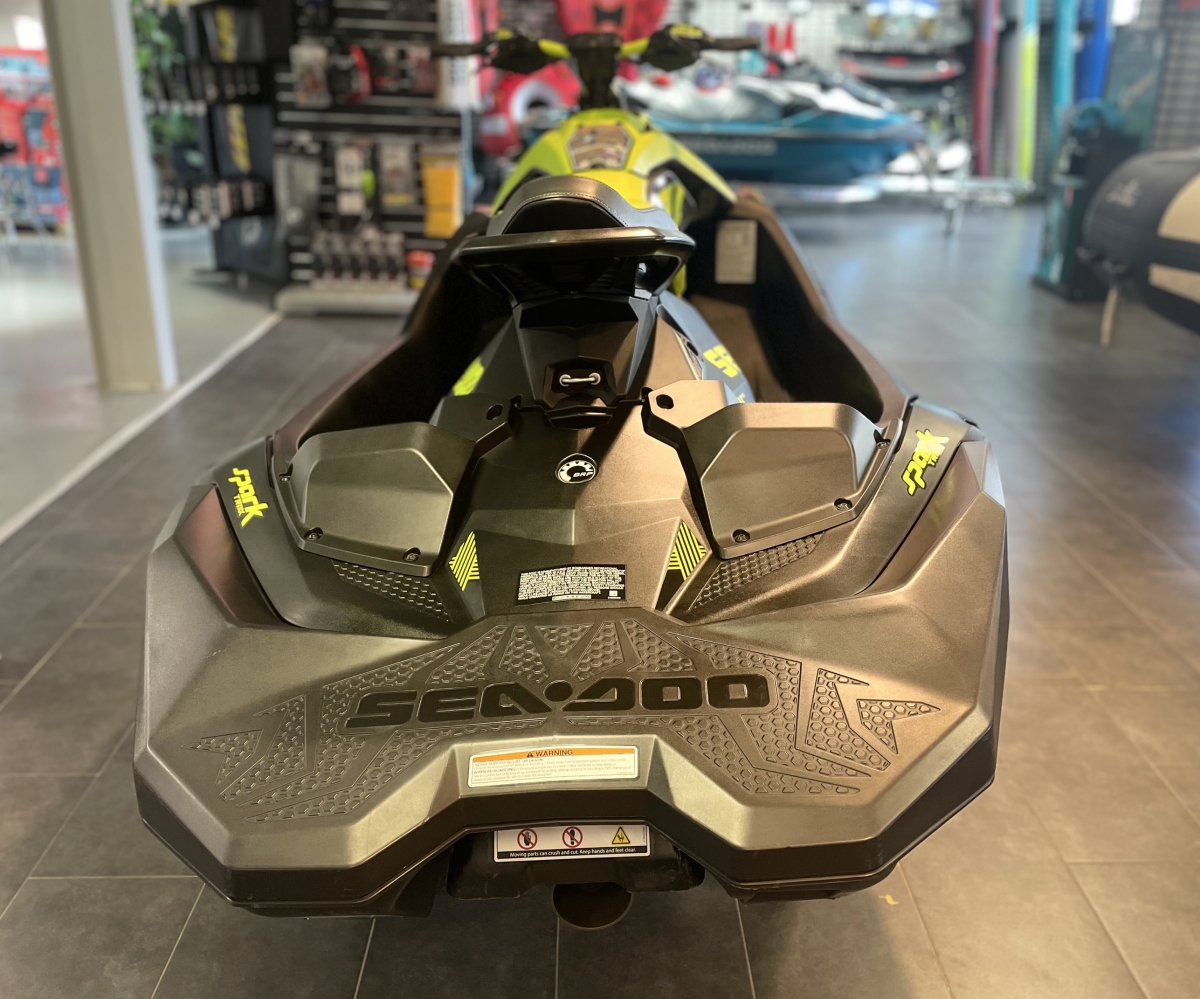 Sea-Doo - Spark Trixx 3up 2023 sp390tg2023g_Spark Trixx 3up 2023