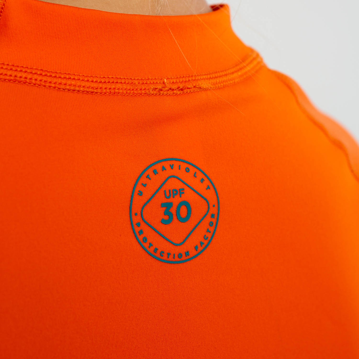 544223001db_Rashguard Longsleeve