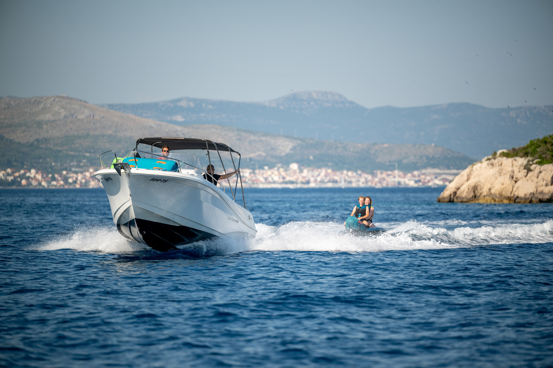 230324001db_Jobe Chaser Towable 3P