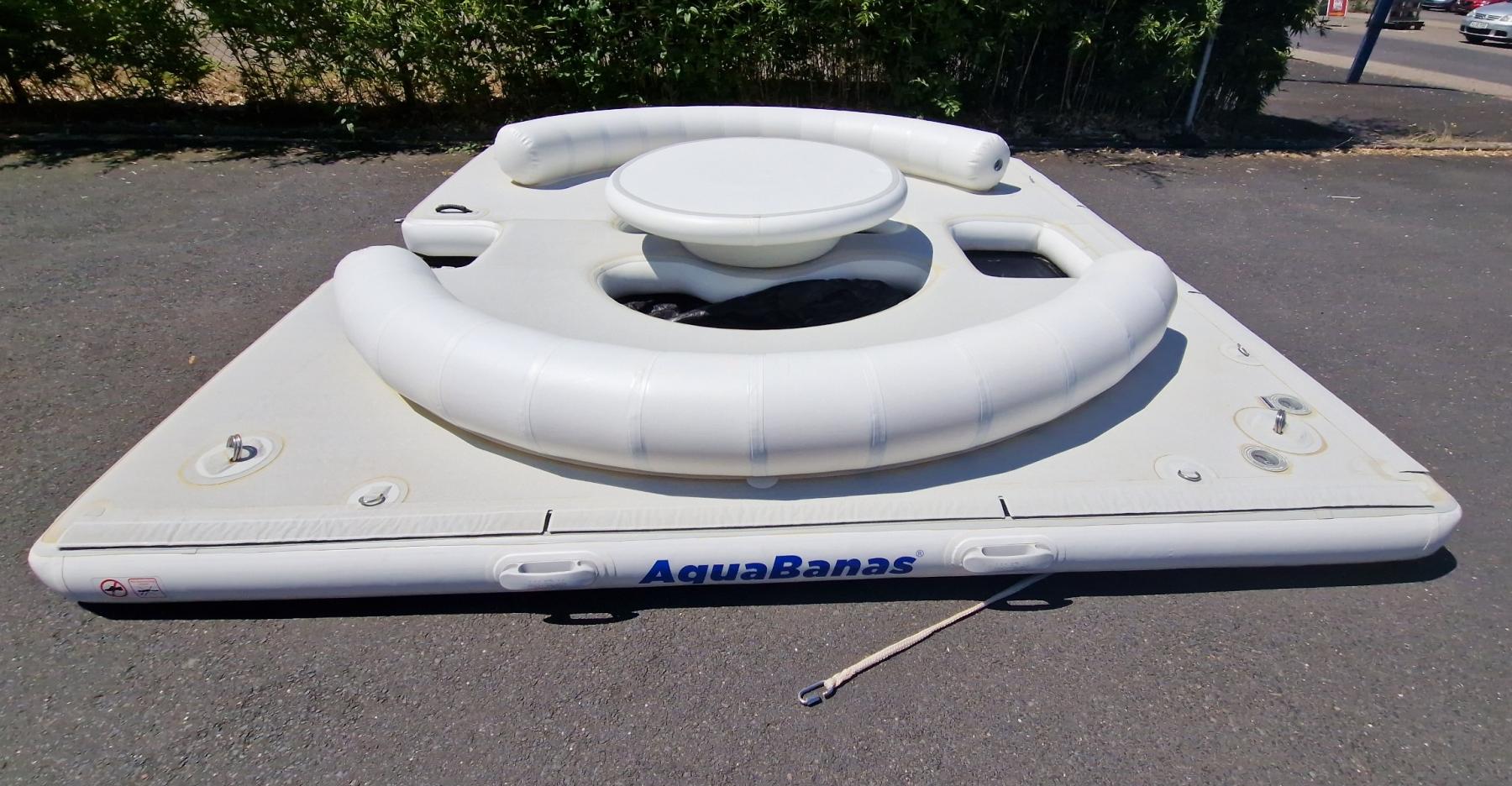 20320ybg_Yachtbeach - Party Insel Testbe