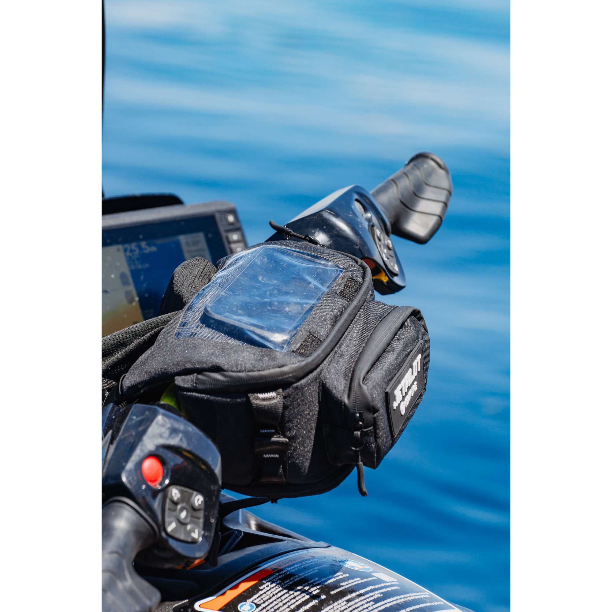 w25079-action-01-jetpilot-Venture-Jetski-Bar-Bag